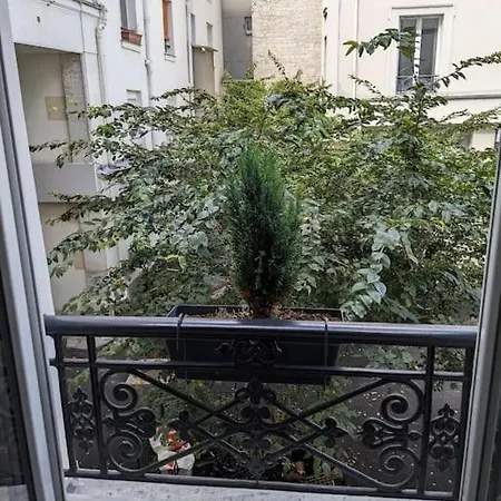 Double Chez L'occupant Au Sein D'un Calme Et Tres Bien Situe * Paris
